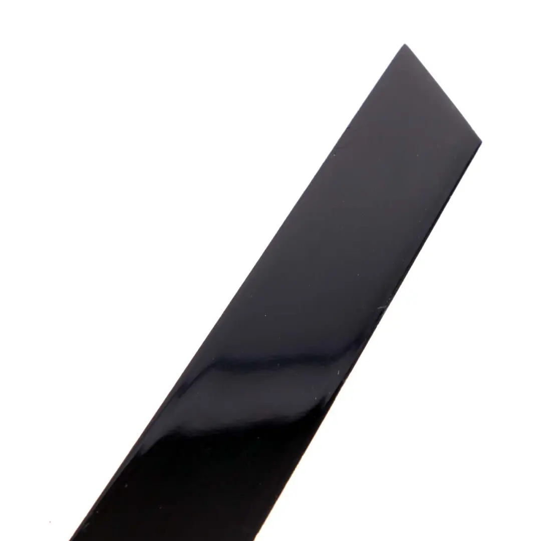 Embellecedor de puerta Mercedes W212 Pilar B Tira Trasera Izquierda para con número de pieza A2126900587 Embellecedor de puerta Mercedes W212 Pilar B Tira Trasera Izquierda - SKU A2126900587 - Número de pieza A2126900587