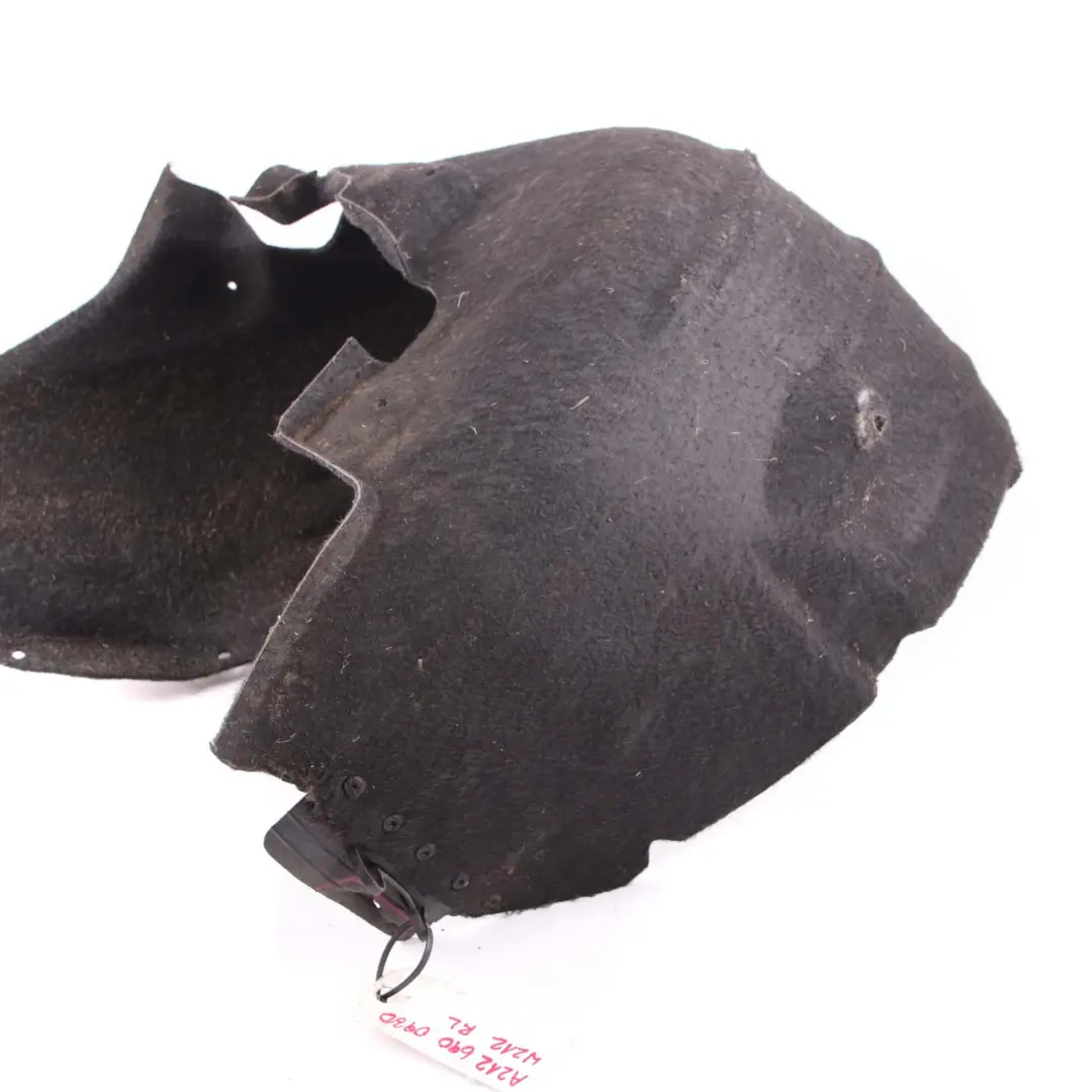 Mercedes W212 Tapa Paso Rueda Trasera Izquierda Splash Guard Panel - SKU A2126900930 - Número de pieza A2126900930