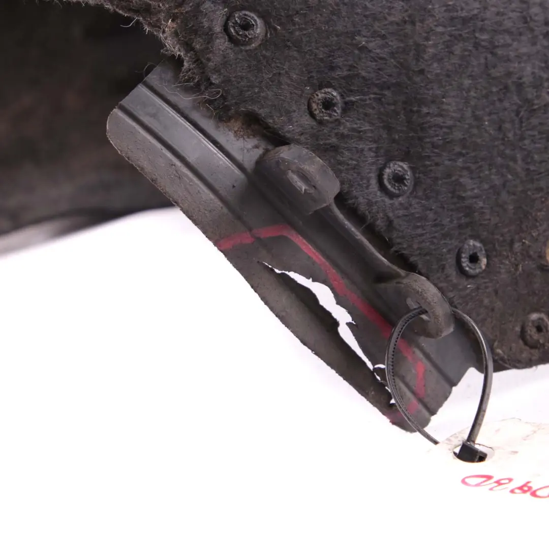 Copertura Passaruota Posteriore Sinistro Pannello Paraspruzzi per Mercedes W212 con numero di parte A2126900930 Mercedes W212 Copertura Passaruota Posteriore Sinistro Pannello Paraspruzzi - SKU A2126900930 - Numero di parte A2126900930