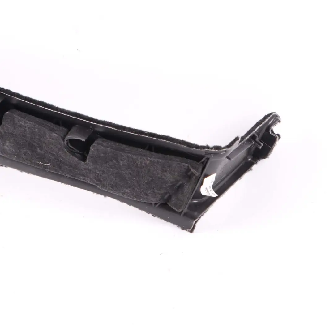 Osłona Bagażnika Lewy Tył do Mercedes W212 Kombi o numerze A2126902925 Mercedes W212 Kombi Osłona Bagażnika Lewy Tył - SKU A2126902925 - Numer Części A2126902925