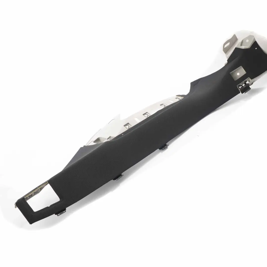 Listwa Progowa Prawy Tył do Mercedes W212 o numerze A2126904825 Mercedes W212 Listwa Progowa Prawy Tył - SKU A2126904825 - Numer Części A2126904825