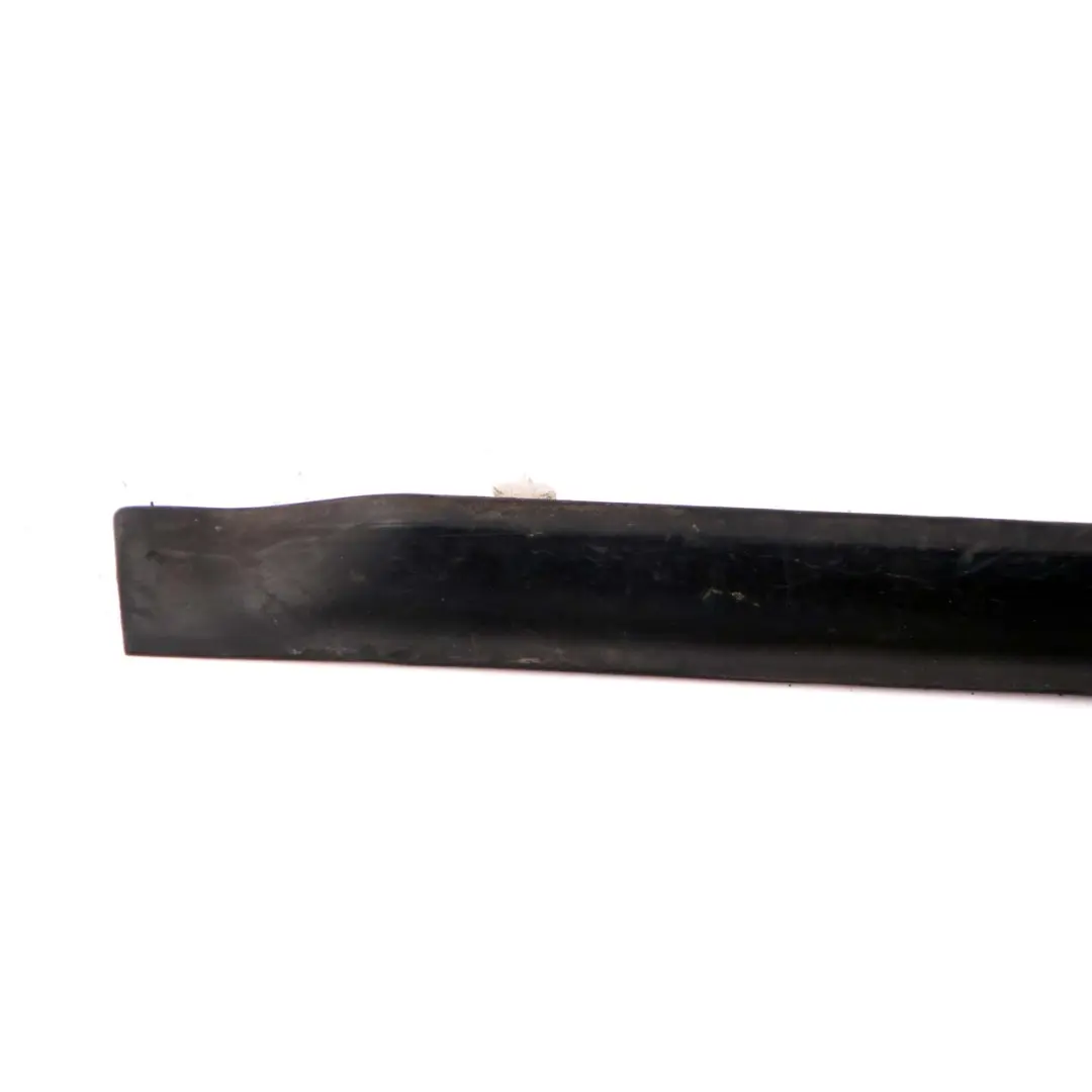  Striscia Porta Mercedes W212 Guarnizione Tenuta Inferiore Posteriore - SKU A2126905062 - Numero di parte A2126905062
