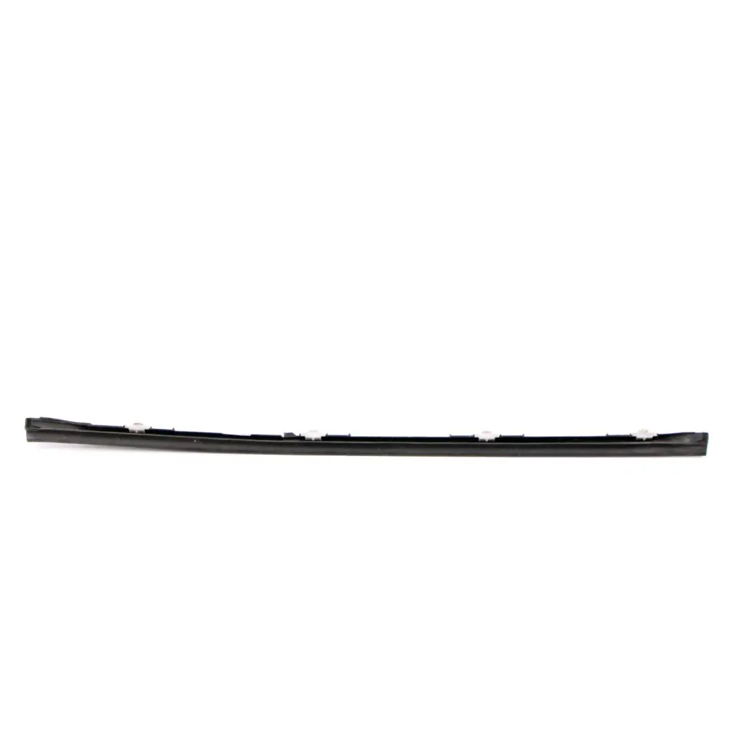  Striscia Porta Mercedes W212 Guarnizione Tenuta Inferiore Posteriore - SKU A2126905062 - Numero di parte A2126905062
