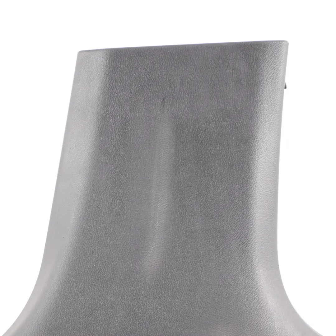 Colonne C Couvercle Panneau Garniture Coffre Arrière Gauche Gris pour Mercedes W204 à propos du numéro de pièce A2186909825 Mercedes W204 Colonne C Couvercle Panneau Garniture Coffre Arrière Gauche Gris - SKU A2186909825 - Numéro de pièce A2186909825