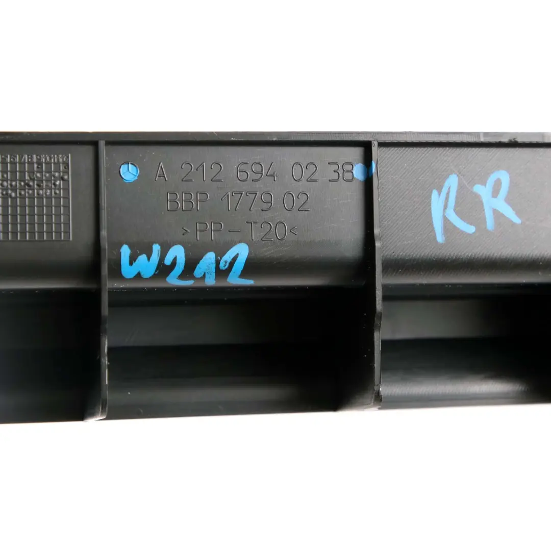  Coffre de coffre Mercedes W212 recouvrement intérieur arrière droit - SKU A2126940238 - Numéro de pièce A2126940238