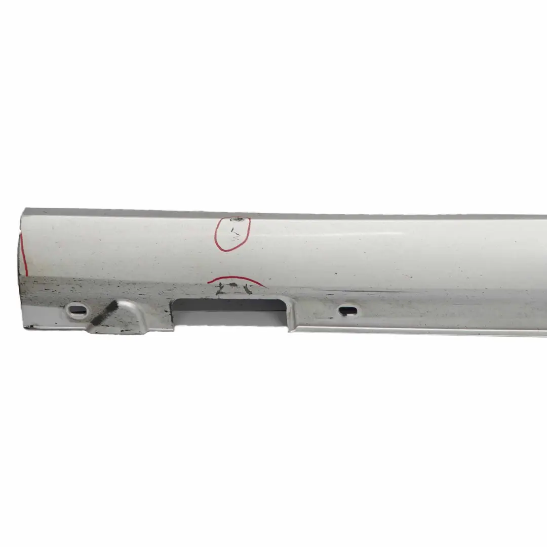 Mercedes W212 Faldon Lateral Cubre Umbral Puerta Izquierdo Iridium Silver - 775 - SKU A2126980154-IRS - Número de pieza A2126980154