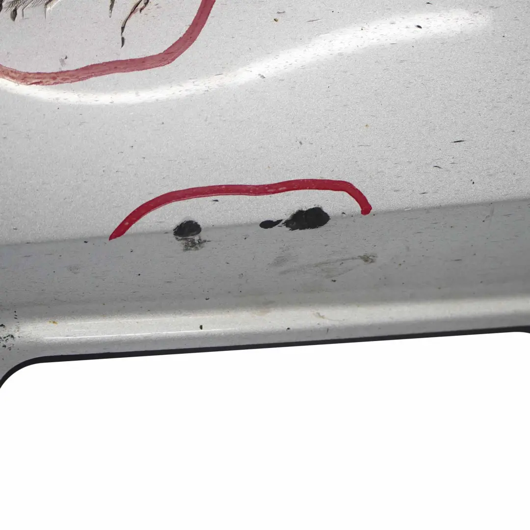 Faldon Lateral Cubre Umbral Puerta Izquierdo Iridium Silver - 775 para Mercedes W212 con número de pieza A2126980154 Mercedes W212 Faldon Lateral Cubre Umbral Puerta Izquierdo Iridium Silver - 775 - SKU A2126980154-IRS - Número de pieza A2126980154