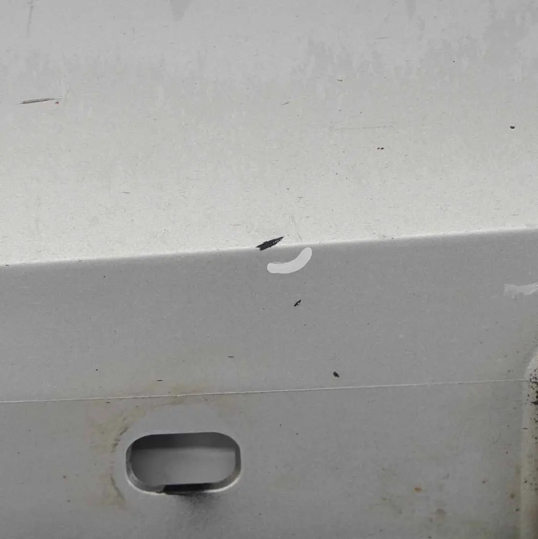 Schwellerleiste Blende Schweller Rechts Iridium Silber - 775 für Mercedes W212 mit Teilenummer A2126980254 Mercedes W212 Schwellerleiste Blende Schweller Rechts Iridium Silber - 775 - SKU A2126980254-IRS - Teilenummer A2126980254