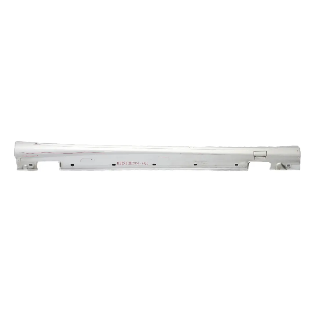 Mercedes W212 Faldon Lateral Cubre Umbral AMG Derecho Iridium Silver - 775 - SKU A2126982054-IRS - Número de pieza A2126982054