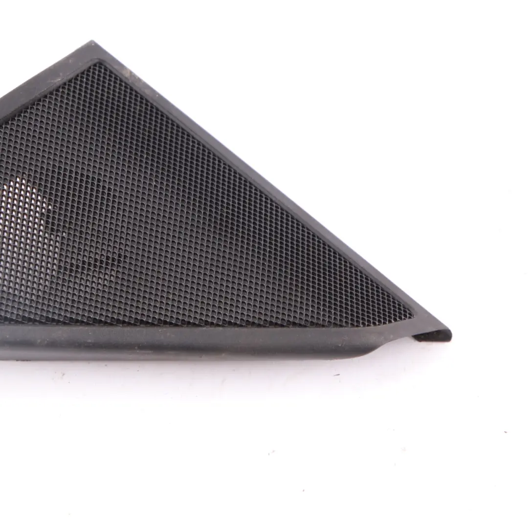 Cubierta Puerta Delantera Izquierda Altavoz Negro para Mercedes W212 con número de pieza A2127200148 Mercedes W212 Cubierta Puerta Delantera Izquierda Altavoz Negro - SKU A2127200148 - Número de pieza A2127200148