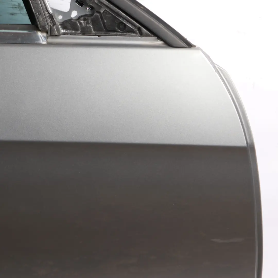 Door Front Right O/S Cover Panel Palladium Silver Metallic - 792 to Mercedes W212 with Part number A2127200205 Mercedes W212 Door Front Right O/S Cover Panel Palladium Silver Metallic - 792 - SKU A2127200205-PAL - Part number A2127200205