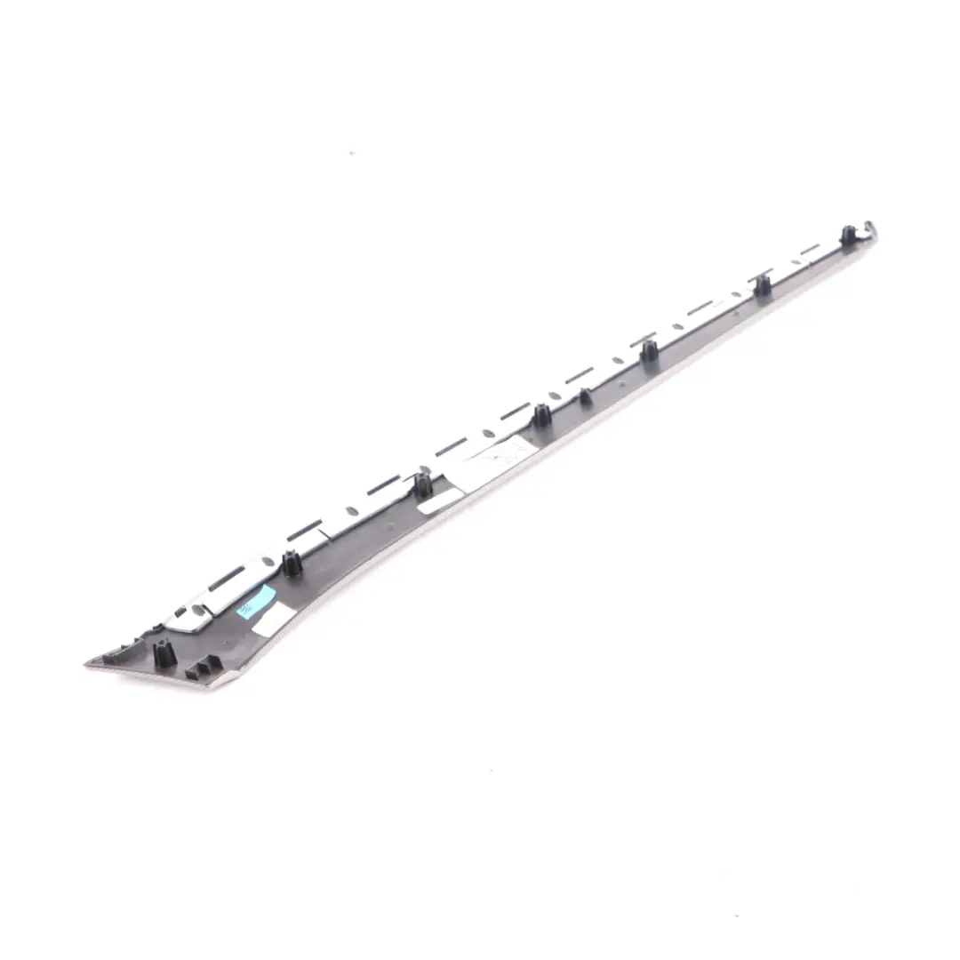 Embellecedor Puerta Izquierda Interior Aluminio para Mercedes W212 con número de pieza A2127206722 Mercedes W212 Embellecedor Puerta Izquierda Interior Aluminio - SKU A2127206722 - Número de pieza A2127206722