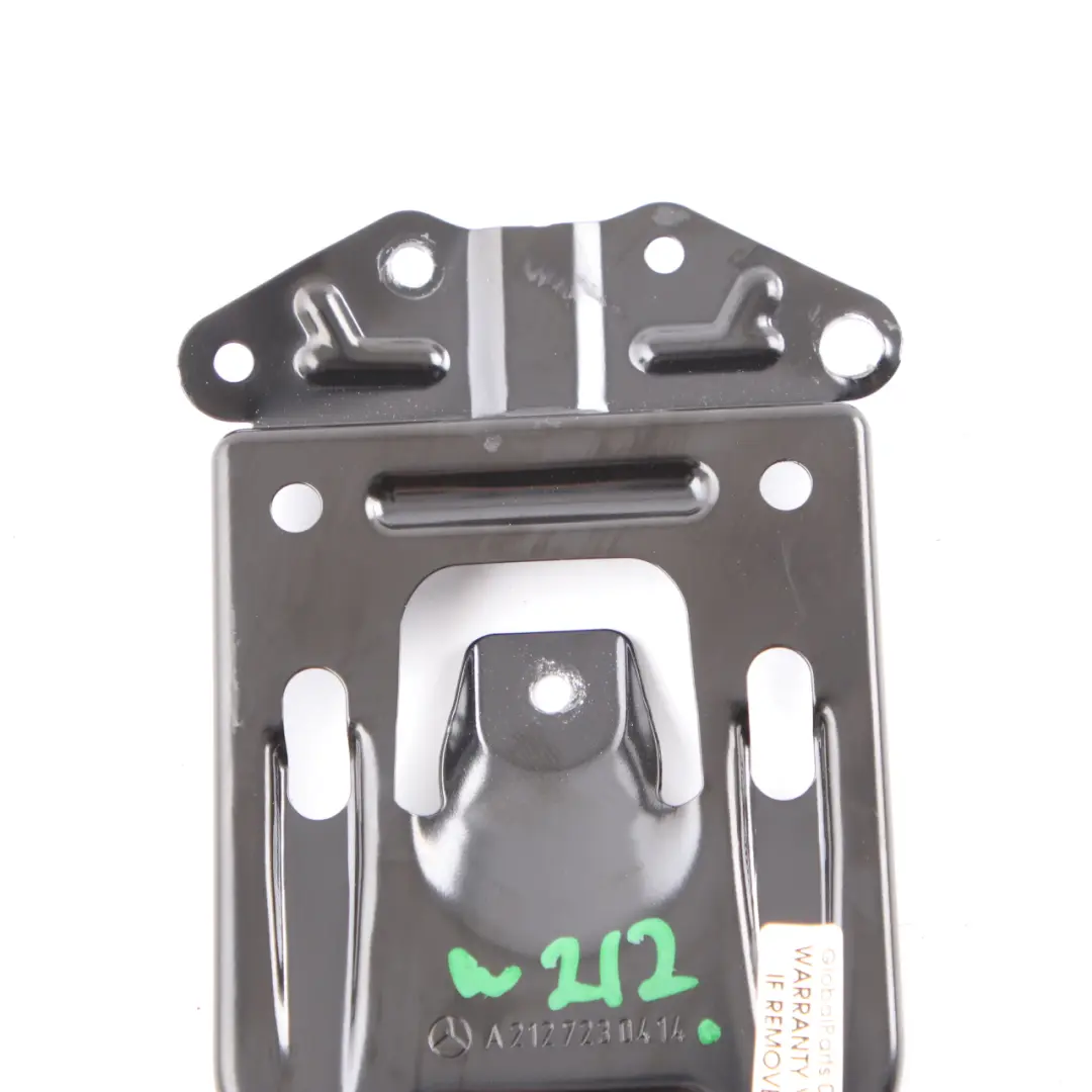  Mercedes-Benz C E Klasse W204 W207 A207 C207 Halter Steuergerät A2075451240 - SKU A2127230414 - Teilenummer A2127230414