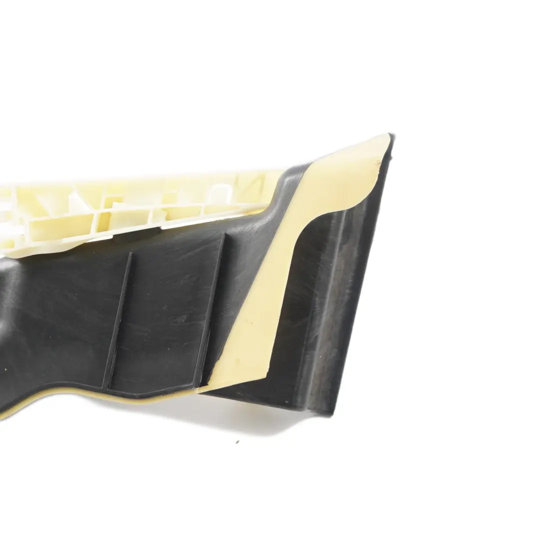 Mocowanie Uchwyt Klamki Lewy Przód do Mercedes W212 o numerze A2127230508 Mercedes W212 Mocowanie Uchwyt Klamki Lewy Przód - SKU A2127230508 - Numer Części A2127230508