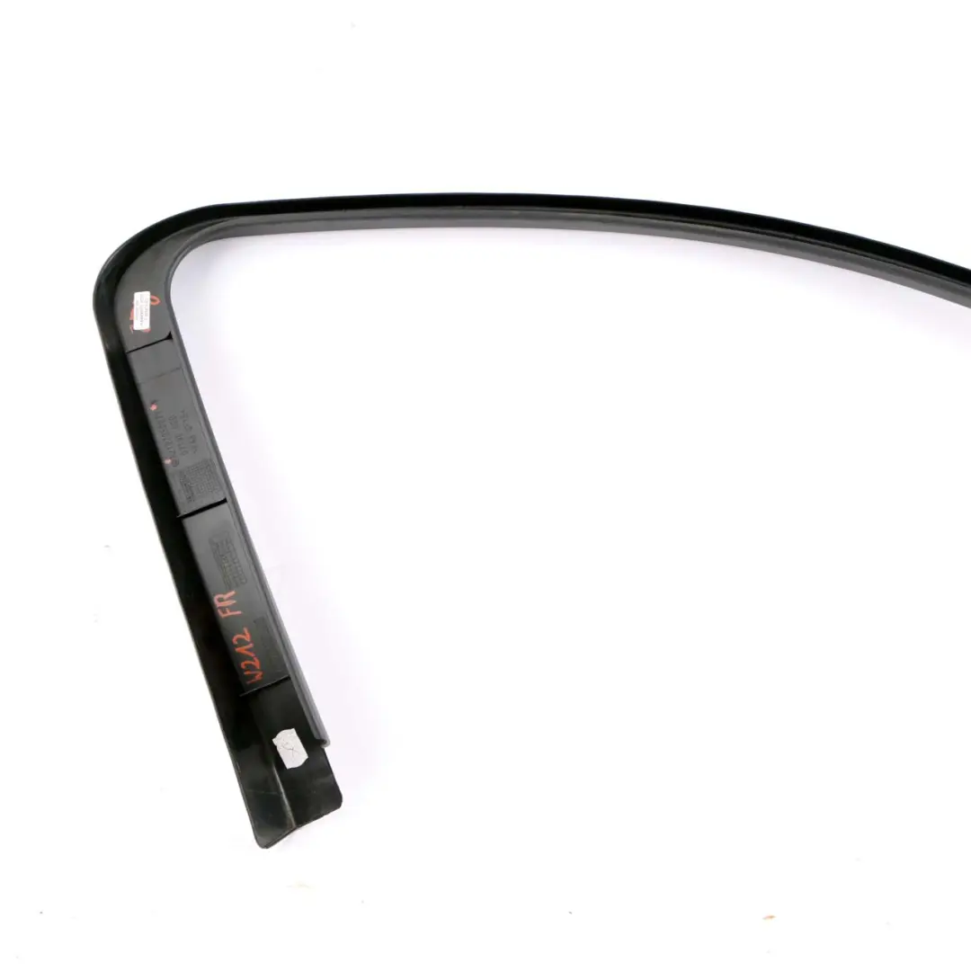 Door Window Frame Front Right O/S Trim Cover to Mercedes W212 with Part number A2127250271 Mercedes W212 Door Window Frame Front Right O/S Trim Cover - SKU A2127250271 - Part number A2127250271