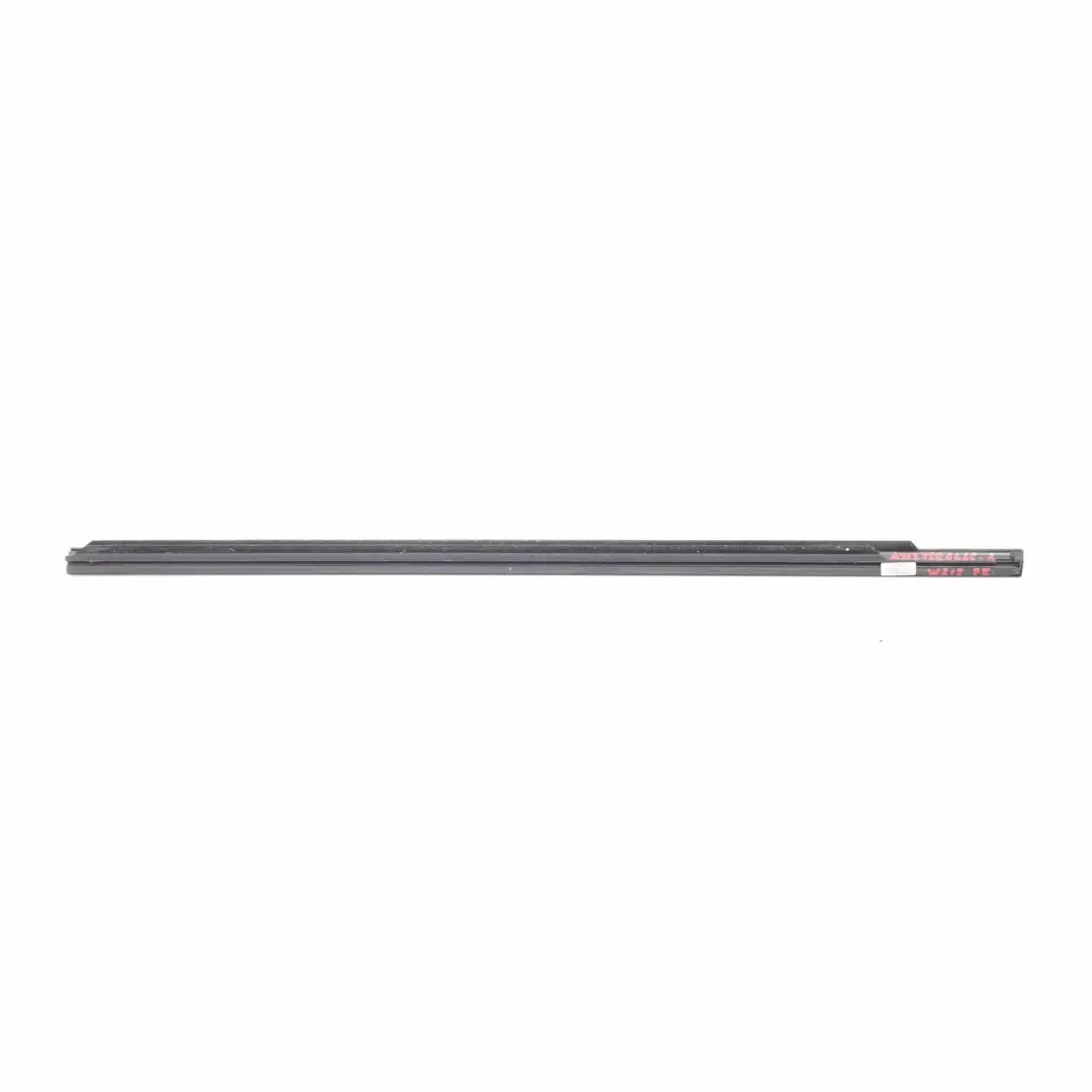  Fensterheberleiste Mercedes W212 Türverkleidung Vorne Rechts Schwarz - SKU A2127250665-1 - Teilenummer A2127250665