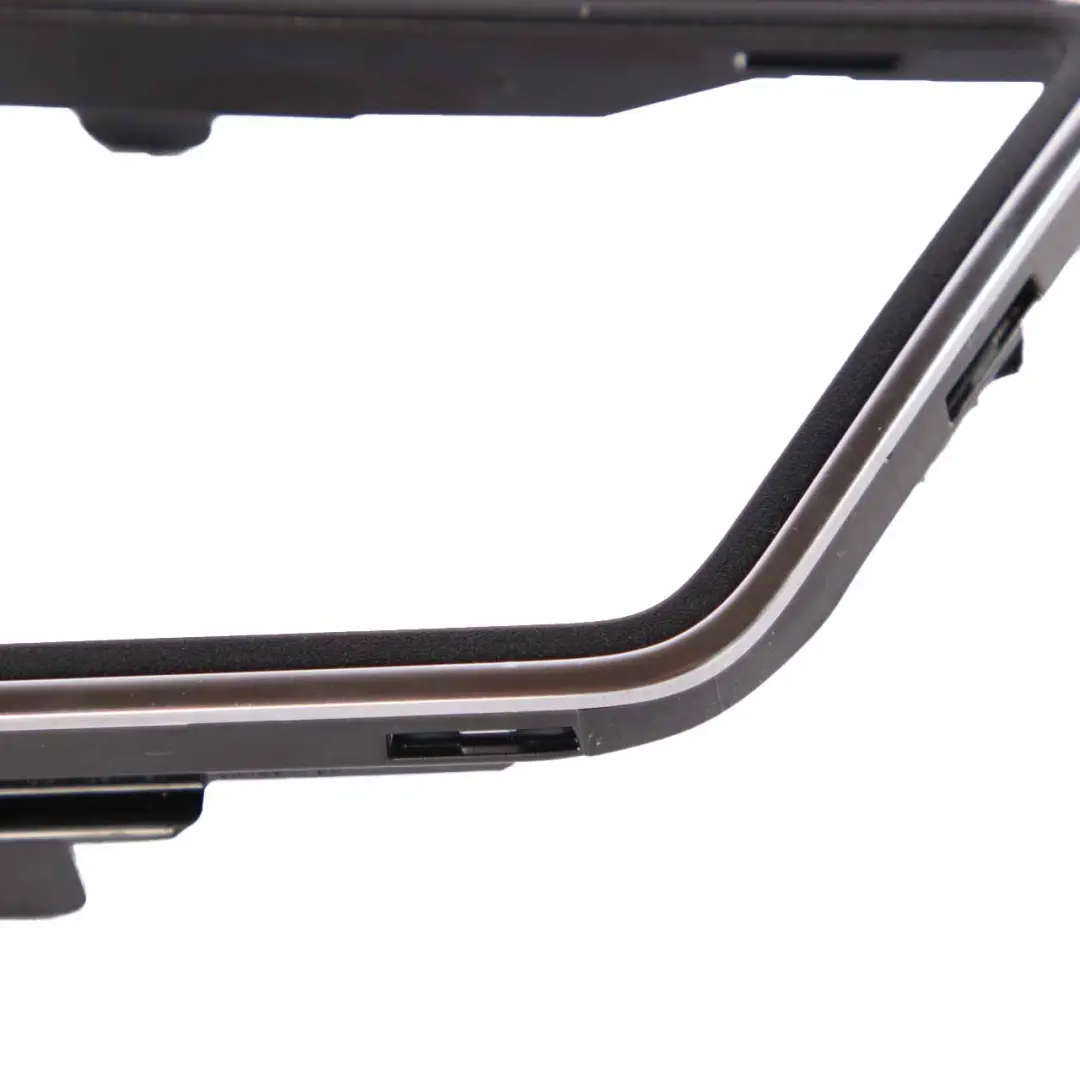 Mercedes W212 Osłona Obudowa Klamki Wewnętrznej Prawy Przód - SKU A2127270848 - Numer Części A2127270848