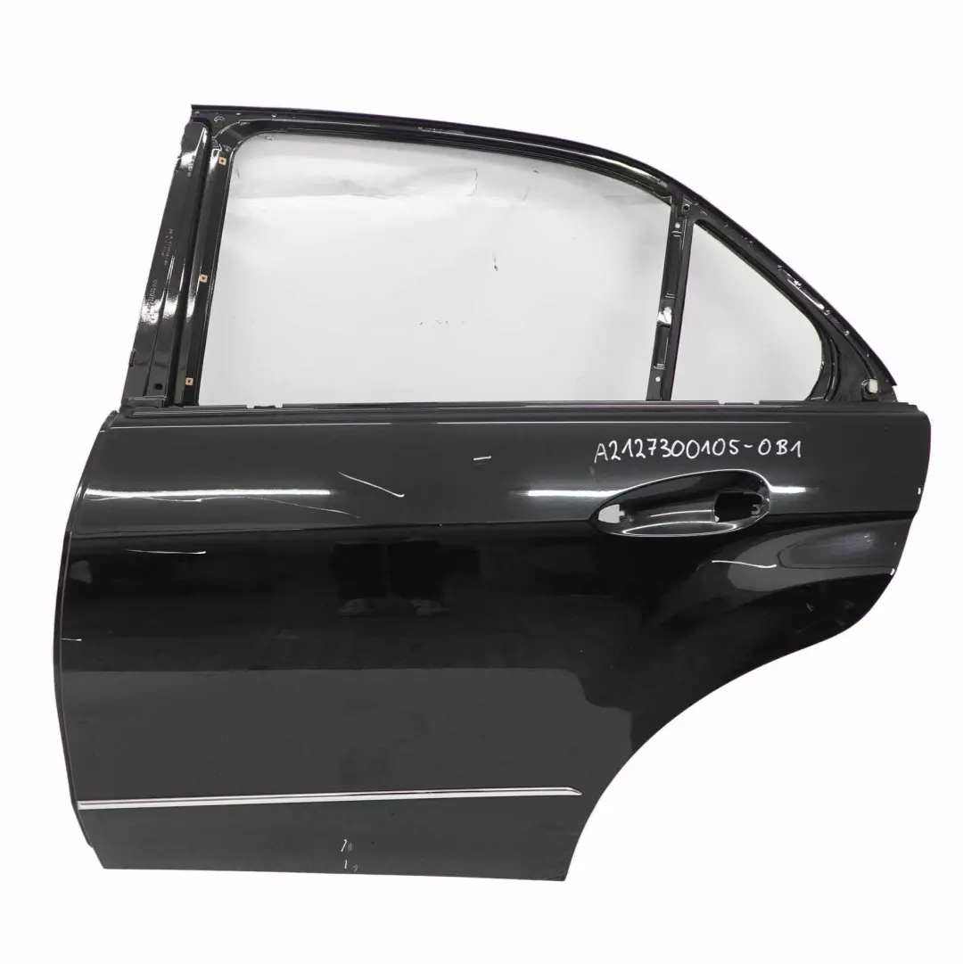Puerta Trasera Izquierda Tapa Panel Negro Obsidiana - 197 para Mercedes W212 con número de pieza A2127300105 Mercedes W212 Puerta Trasera Izquierda Tapa Panel Negro Obsidiana - 197 - SKU A2127300105-OB1 - Número de pieza A2127300105