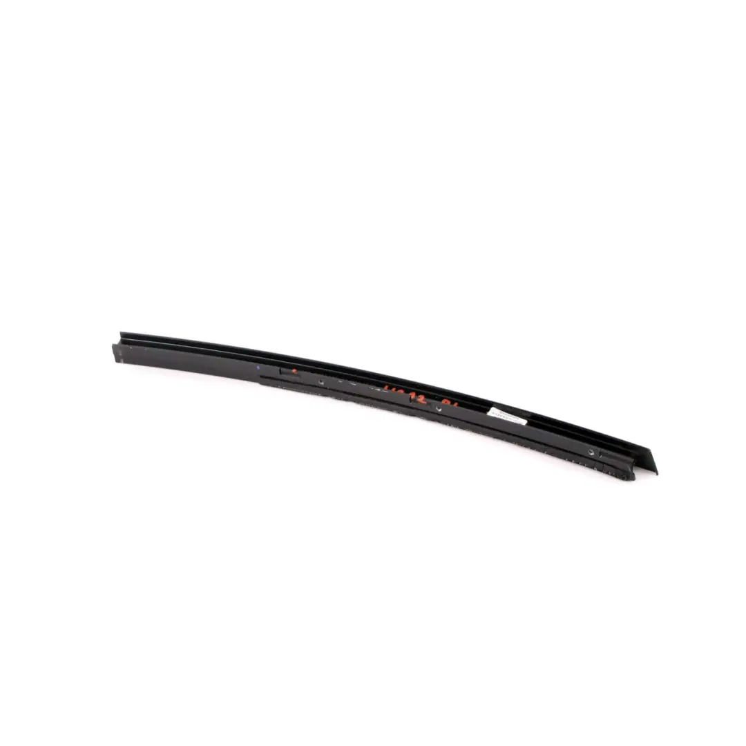 Mercedes W212 Türfensterverkleidung Hinten Links Schiene Schwarz - SKU A2127300119 - Teilenummer A2127300119
