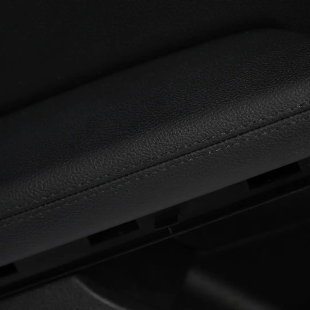 Mercedes W212 Tarjeta de Puerta Trasera Izquierda de Imitación Cuero Negro - SKU A2127300170-2 - Número de pieza A2127300170