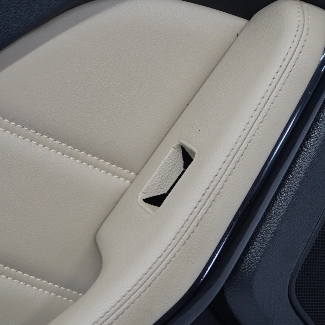 Boczek Drzwi Lewy Tylny Boczny Panel Czarny Beżowa Skóra do Mercedes W212 o numerze A2127300170 Mercedes W212 Boczek Drzwi Lewy Tylny Boczny Panel Czarny Beżowa Skóra - SKU A2127300170-3 - Numer Części A2127300170