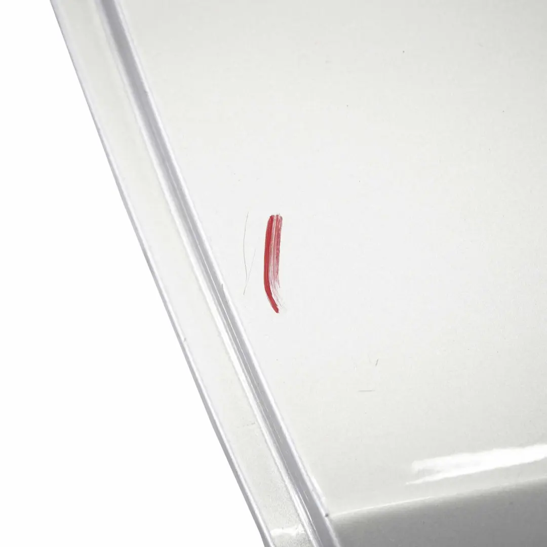 Pannello copertura posteriore destro Iridium Silver Metallic - 775 per Mercedes W212 con numero di parte A2127300205 Mercedes W212 Pannello copertura posteriore destro Iridium Silver Metallic - 775 - SKU A2127300205-IRS - Numero di parte A2127300205