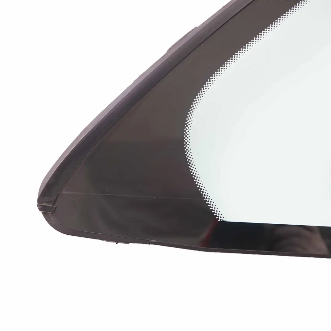 Vitre Verte de la Laterale Arriere Droite AS2 pour Mercedes W212 à propos du numéro de pièce A2127300255 Mercedes W212 Vitre Verte de la Laterale Arriere Droite AS2 - SKU A2127300255 - Numéro de pièce A2127300255