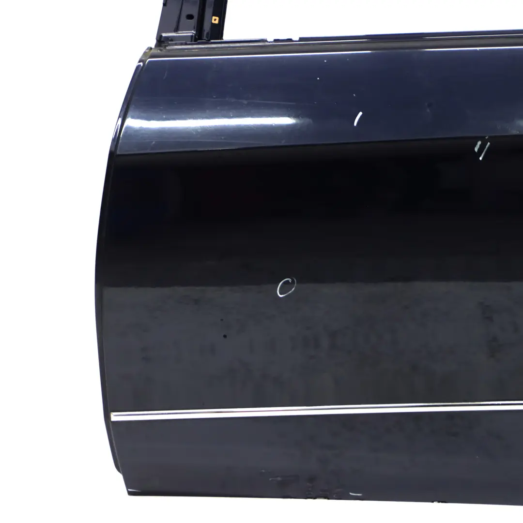 arrière gauche Tanzanite Blue Metallic - 359 pour Mercedes S212 Estate Porte à propos du numéro de pièce A2127300305 Mercedes S212 Estate Porte arrière gauche Tanzanite Blue Metallic - 359 - SKU A2127300305-TB - Numéro de pièce A2127300305