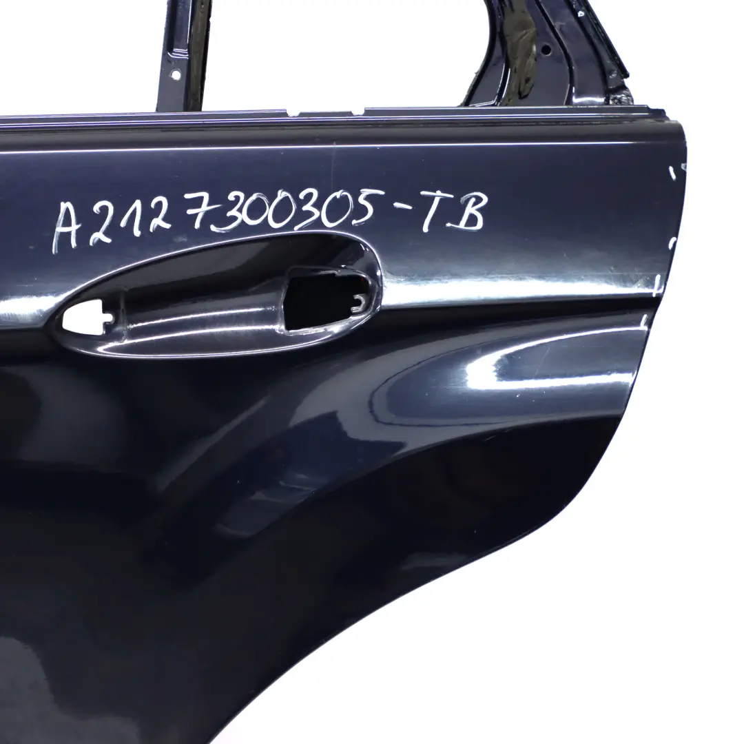 Drzwi Lewe Tylne Tanzanitblau Niebieski Metalik - 359 do Mercedes S212 o numerze A2127300305 Mercedes S212 Drzwi Lewe Tylne Tanzanitblau Niebieski Metalik - 359 - SKU A2127300305-TB - Numer Części A2127300305