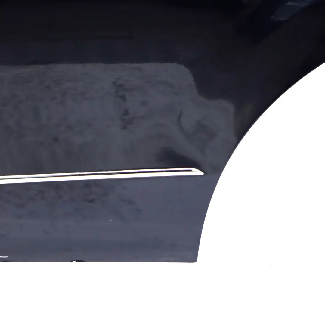 Puerta Trasera Izquierda Tanzanite Blue Metallic - 359 para Mercedes S212 Estate con número de pieza A2127300305 Mercedes S212 Estate Puerta Trasera Izquierda Tanzanite Blue Metallic - 359 - SKU A2127300305-TB - Número de pieza A2127300305