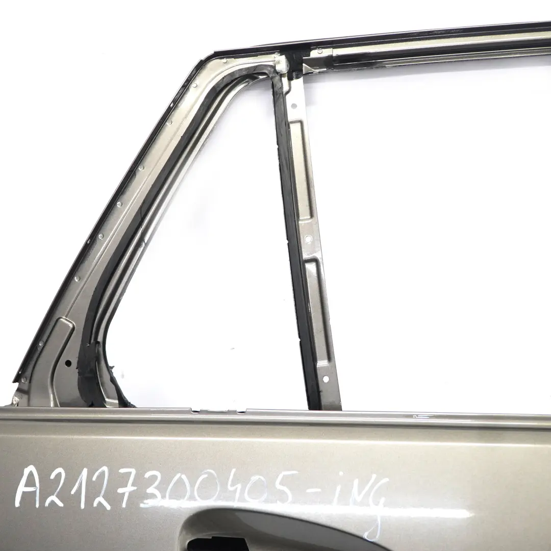 Mercedes S212 Estate Puerta Trasera Derecha Tapa Panel Gris Indio - 963 - SKU A2127300405-ING - Número de pieza A2127300405