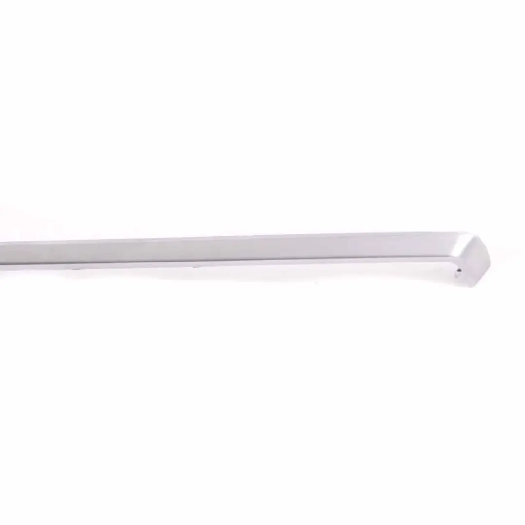 Mercedes W212 Moldura Puerta Trasera Derecha Cubierta Aluminio Interior - SKU A2127300822 - Número de pieza A2127300822