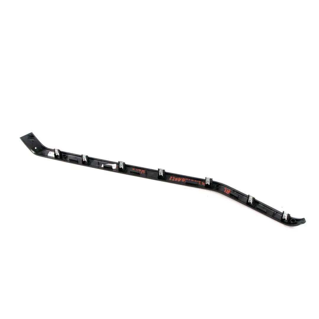 Bracciolo Posteriore Sinistro Nero Profilo Porta per Mercedes W212 con numero di parte A2127301122 Mercedes W212 Bracciolo Posteriore Sinistro Nero Profilo Porta - SKU A2127301122 - Numero di parte A2127301122