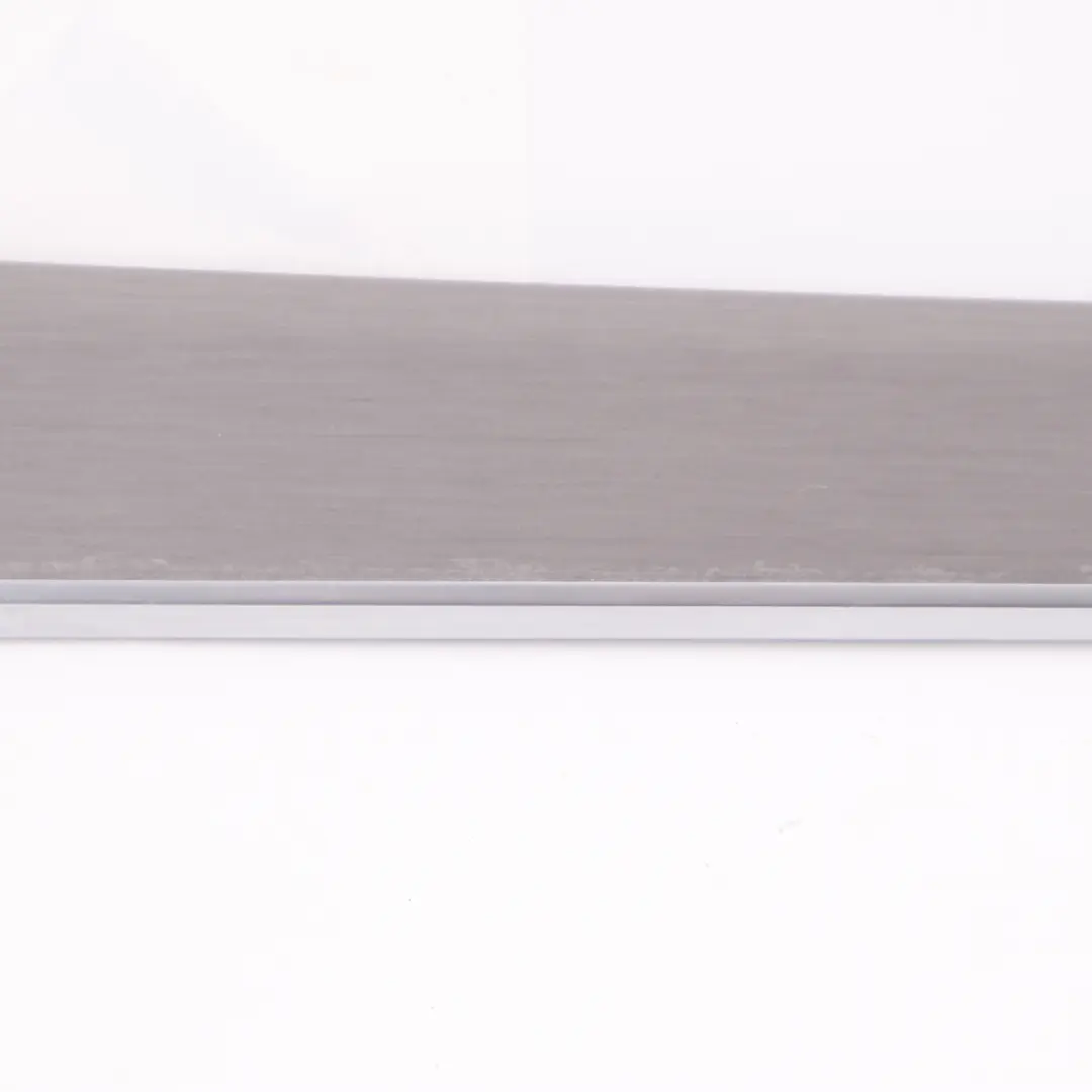 Mercedes W212 Interior tarjeta puerta trasera izquierda aluminio - SKU A2127301722-2 - Número de pieza A2127301722