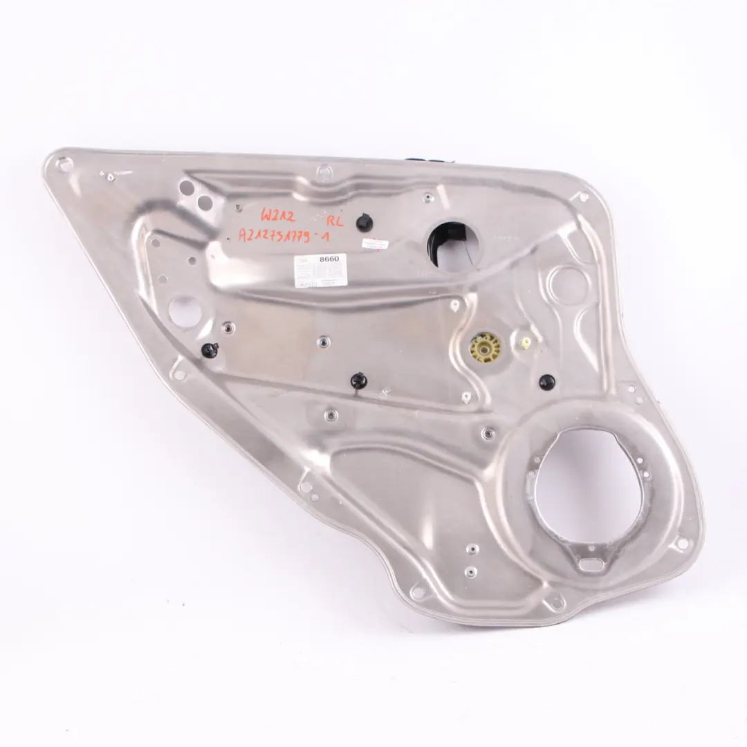 Alzacristalli Mercedes W204 W212 Regolatore Posteriore Sinistro per con numero di parte A2127301779 Alzacristalli Mercedes W204 W212 Regolatore Posteriore Sinistro - SKU A2127301779-1 - Numero di parte A2127301779