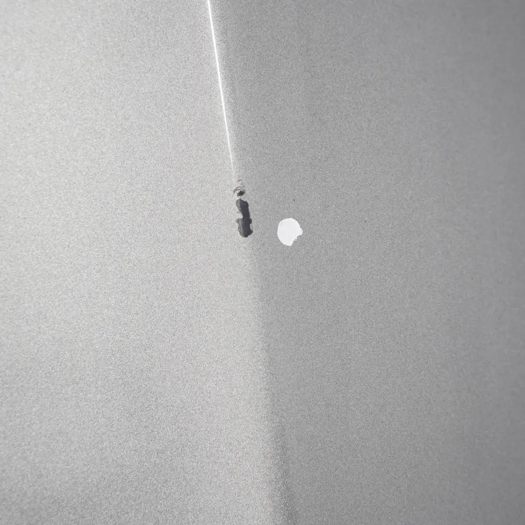 Tür Hinten Rechts Palladium Silber Metallic - 792 für Mercedes W212 Limousine mit Teilenummer A2127300205 Mercedes W212 Limousine Tür Hinten Rechts Palladium Silber Metallic - 792 - SKU A2127303405-PAL - Teilenummer A2127300205