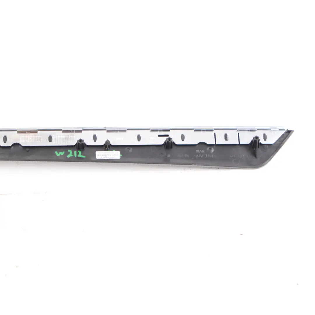 Mercedes W212 Rivestimento Scheda Porta Interna Posteriore Destra Alluminio - SKU A2127307622 - Numero di parte A2127307622