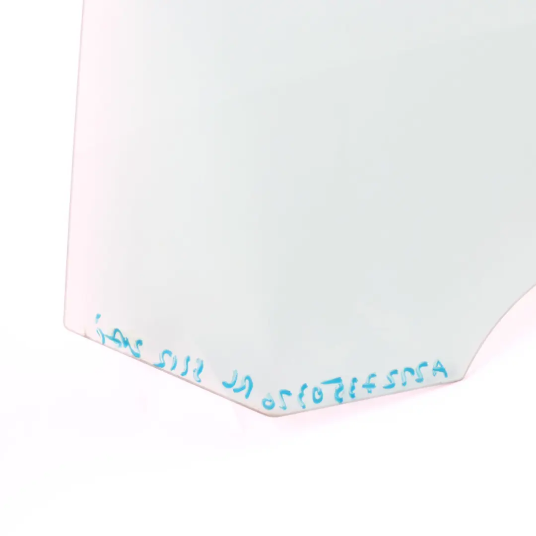 Vetro Porta Posteriore Sinistra Verde AS2 per Mercedes W212 Estate con numero di parte A2127350310 Mercedes W212 Estate Vetro Porta Posteriore Sinistra Verde AS2 - SKU A2127350310 - Numero di parte A2127350310