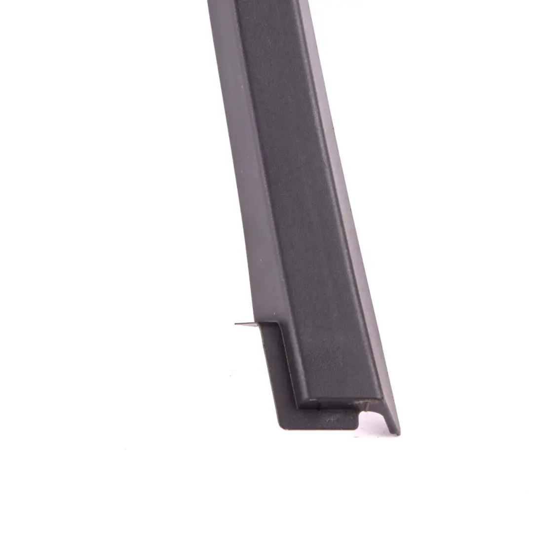 Telaio Finestrino Posteriore Sinistra Cover Panelling per Mercedes W212 con numero di parte A2127350371 Mercedes W212 Telaio Finestrino Posteriore Sinistra Cover Panelling - SKU A2127350371 - Numero di parte A2127350371