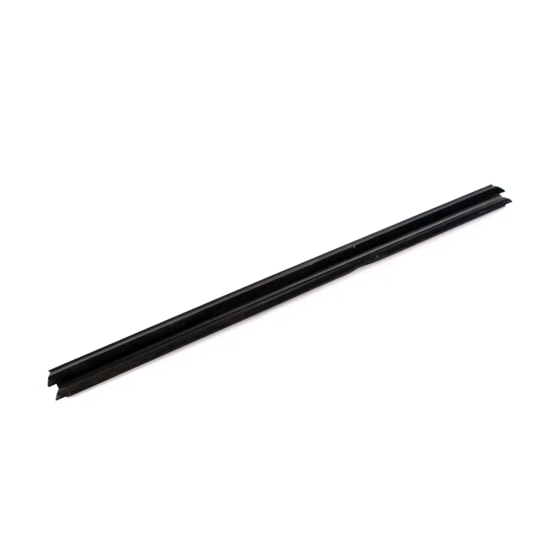  Bandeau Fenetre Mercedes W212 Joint Porte Interieur Arriere Droit - SKU A2127353465 - Numéro de pièce A2127353465