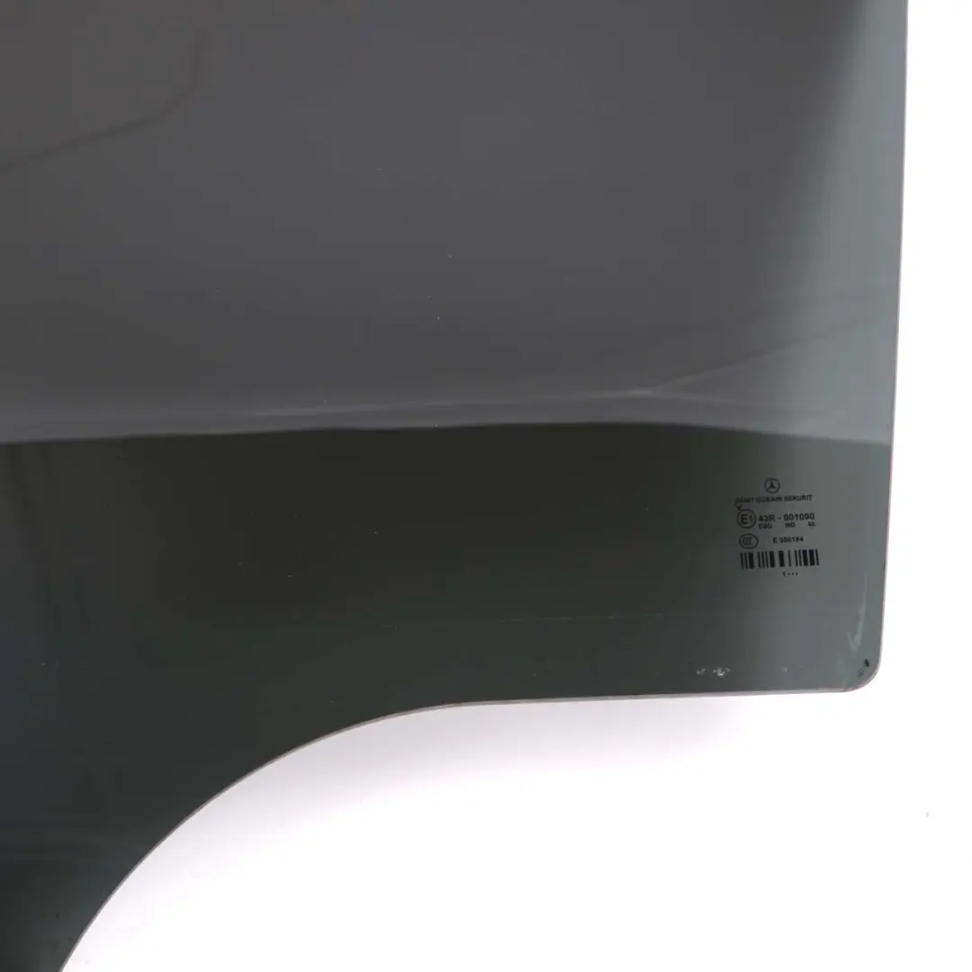 Mercedes W212 Vetro Porta Posteriore Sinistra Colorato Nero AS3 - SKU A2127351110 - Numero di parte A2127351110