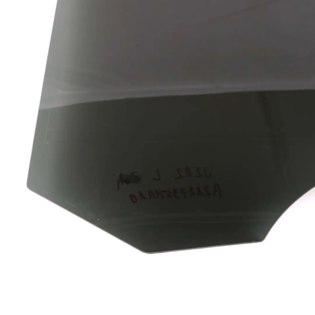 Vetro Porta Posteriore Sinistra Colorato Nero AS3 per Mercedes W212 con numero di parte A2127351110 Mercedes W212 Vetro Porta Posteriore Sinistra Colorato Nero AS3 - SKU A2127351110 - Numero di parte A2127351110