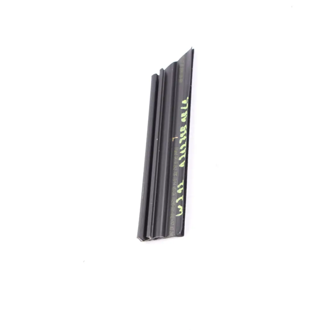 Mercedes W212 Fensterdichtung Türverkleidung Leiste Hinten Links N/S A2127351365 - SKU A2127351565 - Teilenummer A2127351565