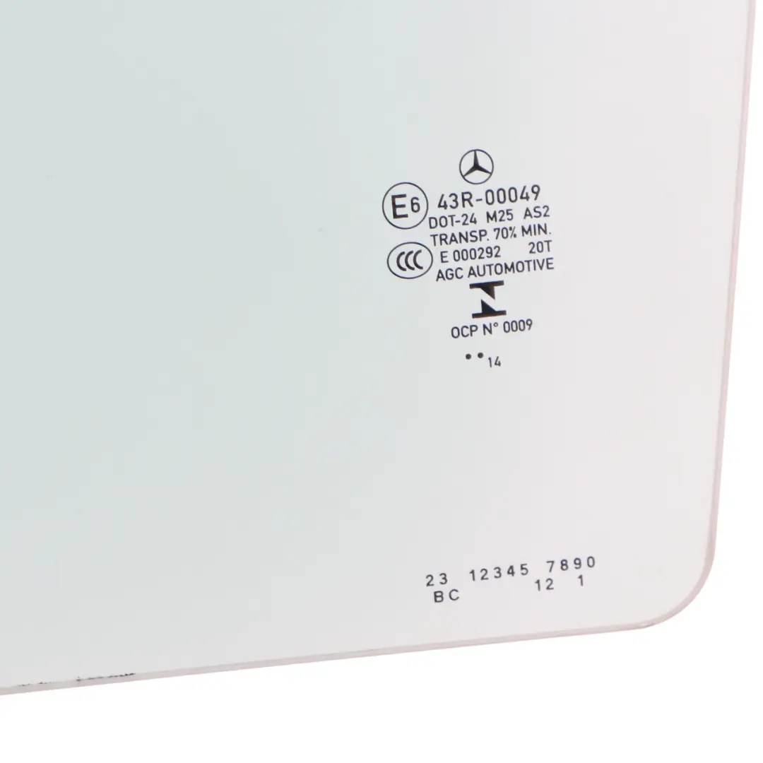 Ventana Vidrio Puerta Izquierda Acristalamiento AS2 para Mercedes W212 con número de pieza A2127352910 Mercedes W212 Ventana Vidrio Puerta Izquierda Acristalamiento AS2 - SKU A2127352910 - Número de pieza A2127352910