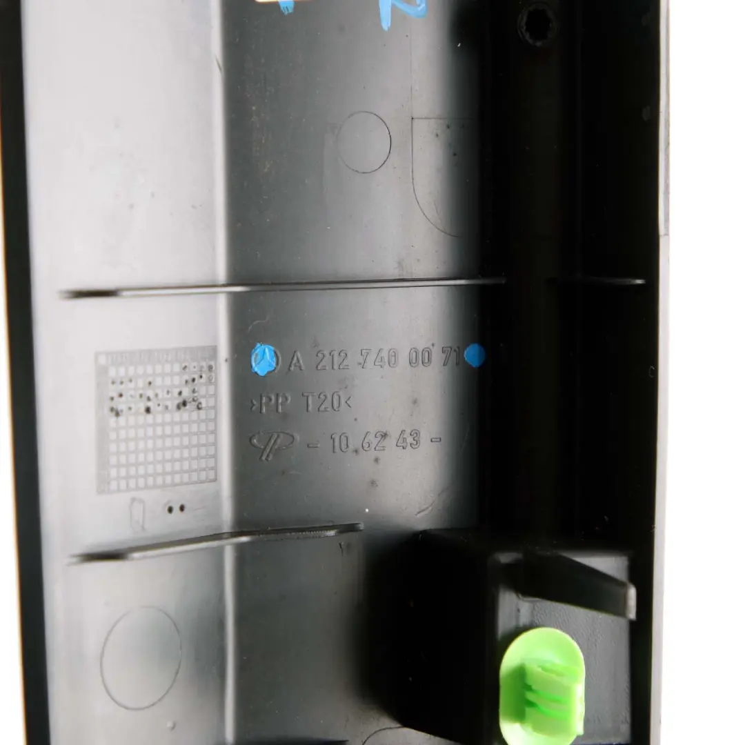 Panneau de garniture de hayon arrière Coffre intérieur pour Mercedes W212 à propos du numéro de pièce A2127400071 Mercedes W212 Panneau de garniture de hayon arrière Coffre intérieur - SKU A2127400071 - Numéro de pièce A2127400071