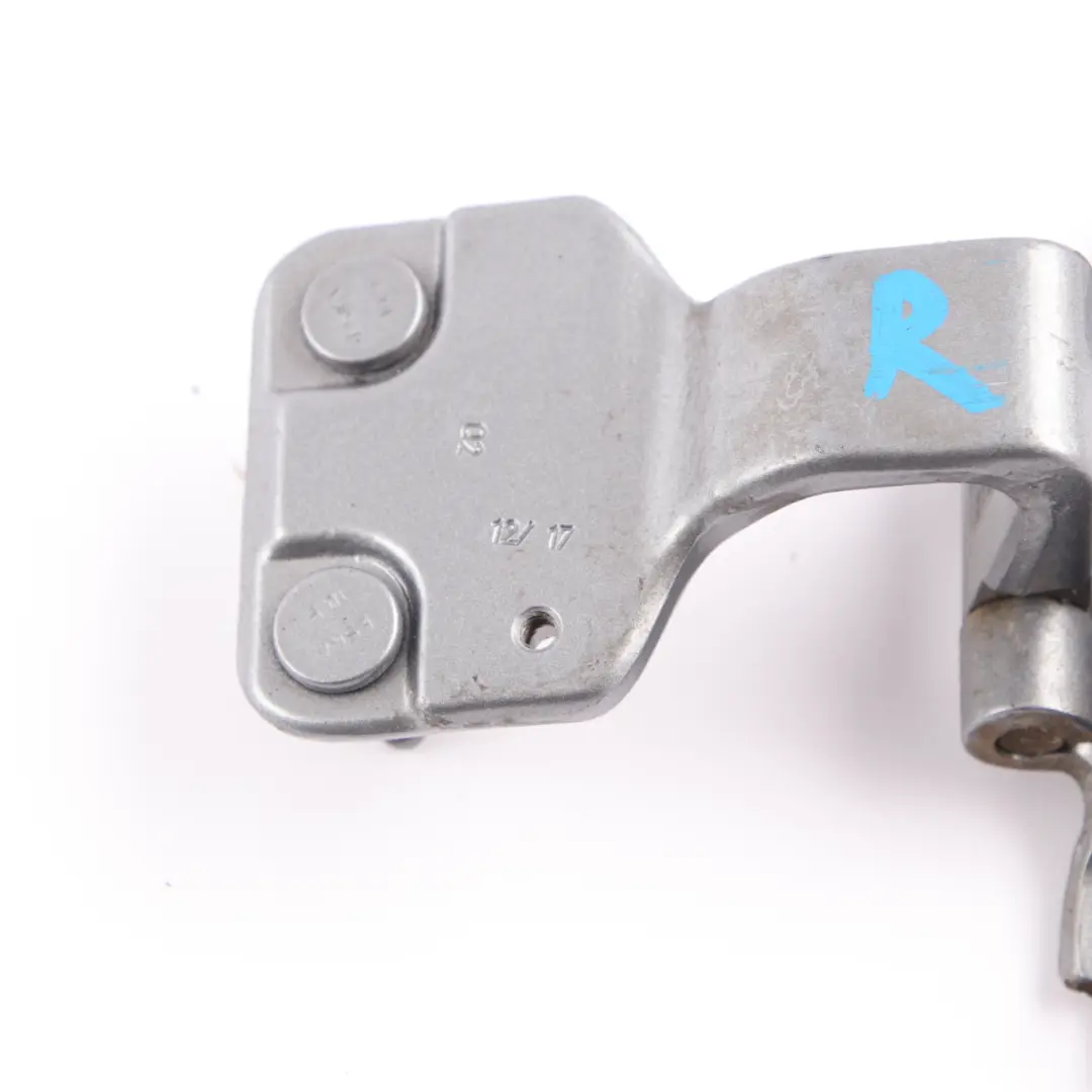 Trunk Hinge Boot Lid Tailgate Right O/S Palladium Silver Metallic to Mercedes S212 with Part number A2127400237 Mercedes S212 Trunk Hinge Boot Lid Tailgate Right O/S Palladium Silver Metallic - SKU A2127400237-PAL - Part number A2127400237