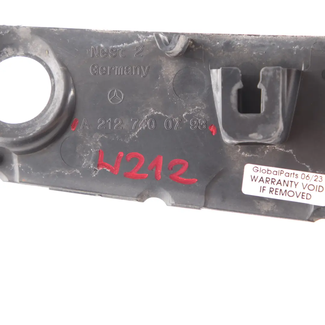 Mercedes W212 Koffer Raum Deckel Heck Klappen Griff Offen Zierleiste - SKU A2127400793 - Teilenummer A2127400793