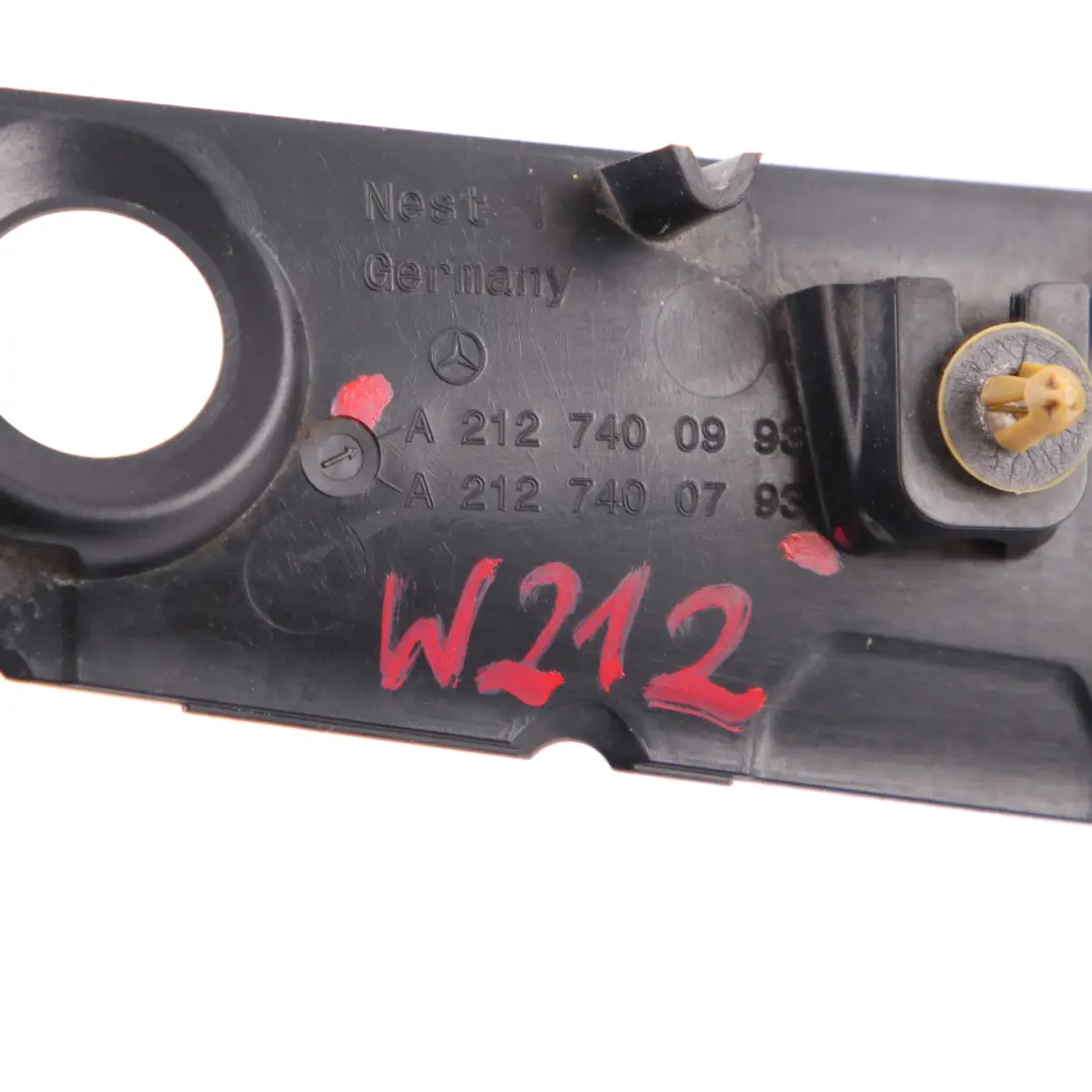 Mercedes W212 Kofferraumgriff Kombi Heckklappenöffner Zierleiste - SKU A2127400993 - Teilenummer A2127400993
