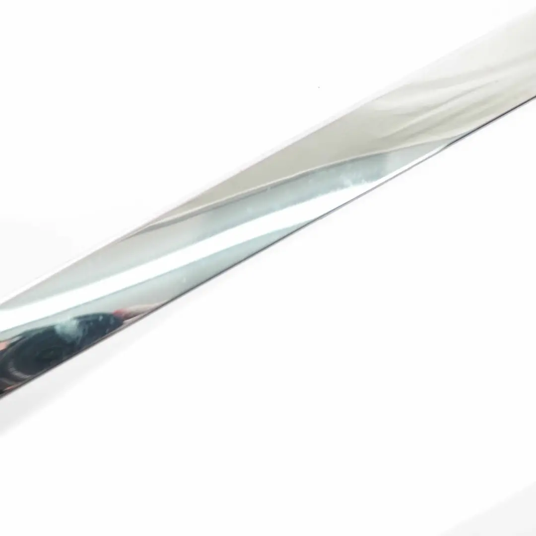 Mercedes W212 Bandeau Coffre Couvercle Hayon Arrière Chromé - SKU A2127430382 - Numéro de pièce A2127430382