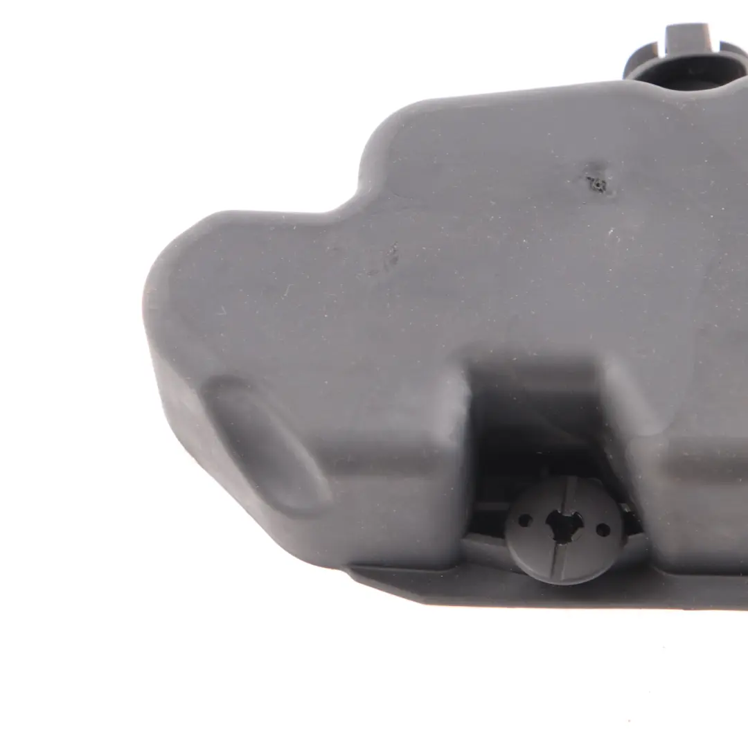  Tapa cerradura maletero Mercedes W212 CLS W218 Carcasa embellecedor - SKU A2127500060 - Número de pieza A2127500060